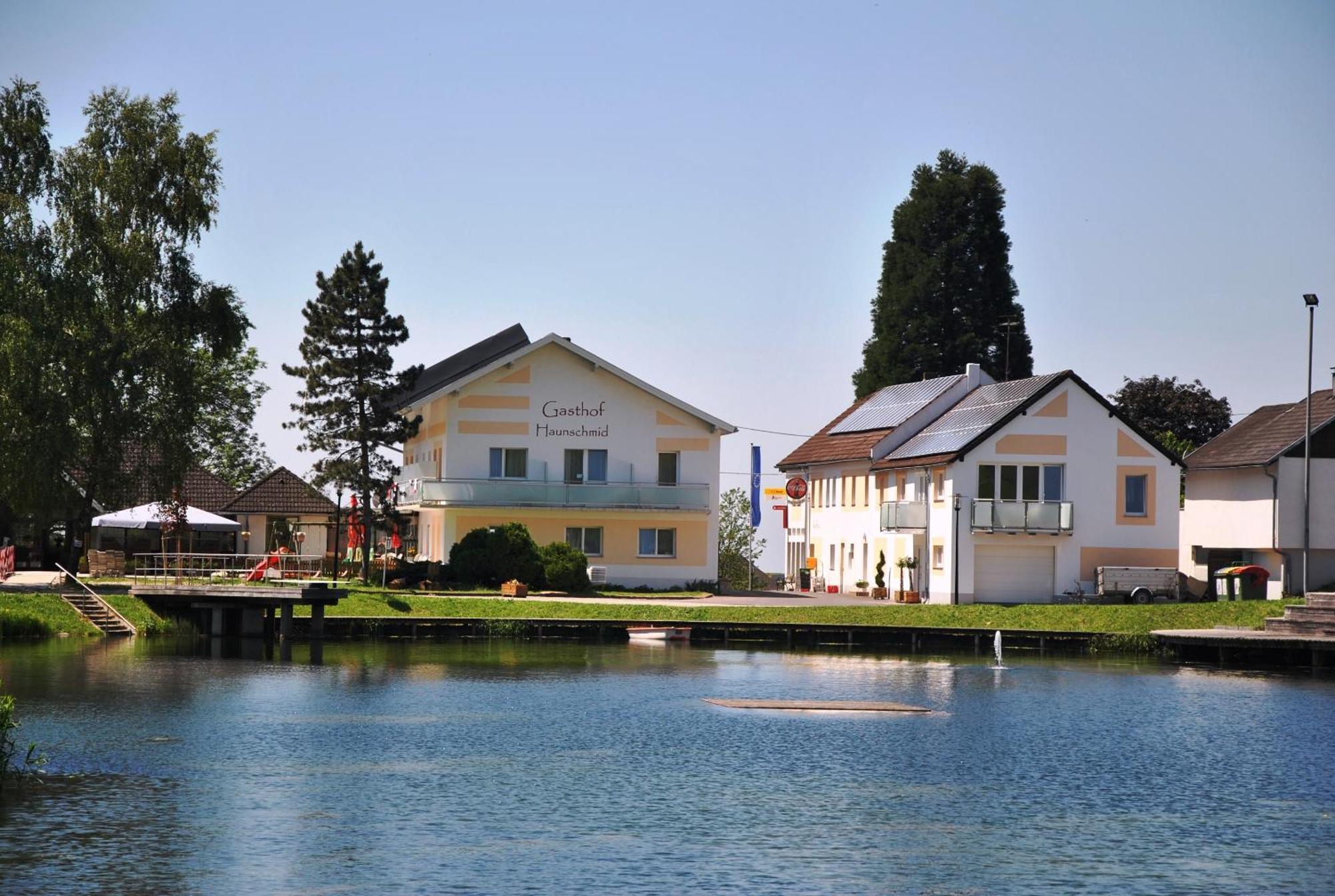 Gasthof Und Pension Haunschmid Rechberg Exteriör bild